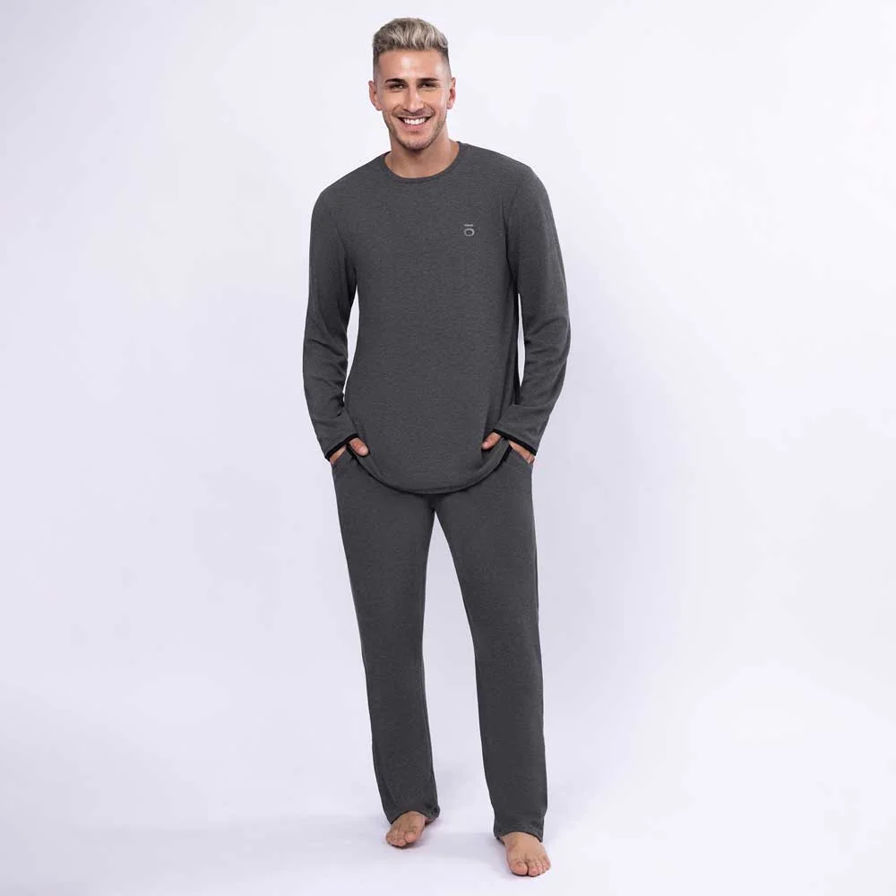 Alternative view of PIJAMA TOM