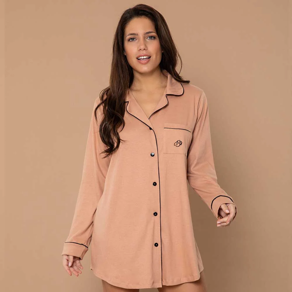 CAMISA M/L ABOTONADA BOLSILLO BORDADO