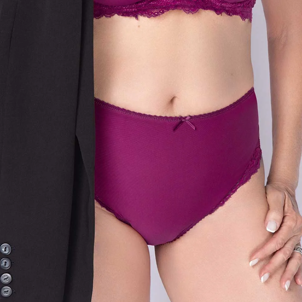 Culotte alto power y puntilla