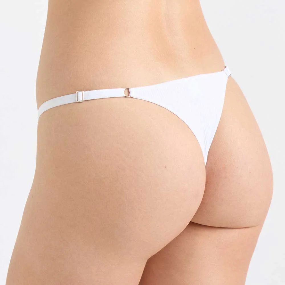 TANGA FEEL FREE